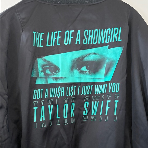 Taylor Swift The Life of a Showgirl Got A Wi$hli$t Bomber Jacket Black Size 3X - Picture 6 of 16
